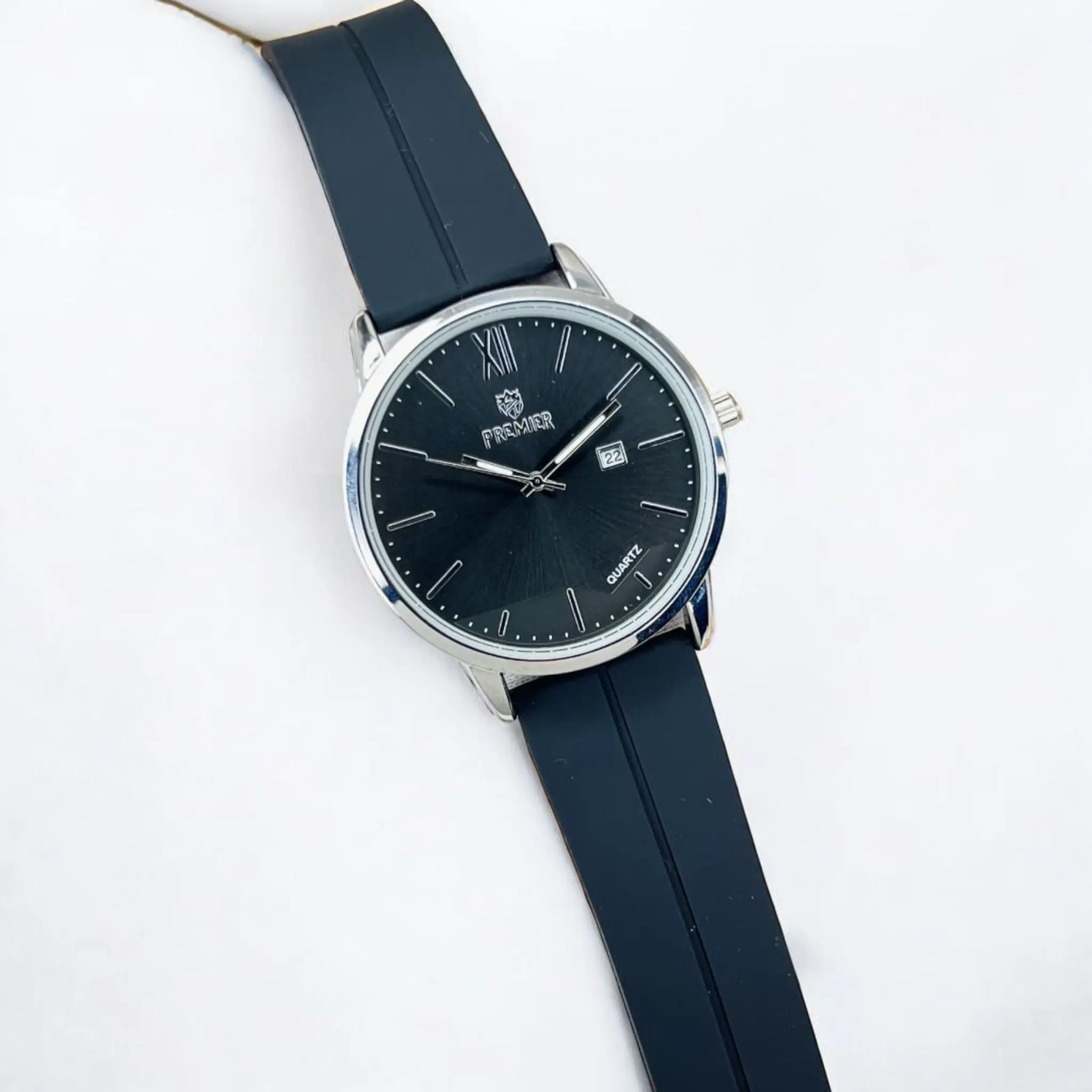 Elegant Silver Dial Watch with Black Strap - Image 5